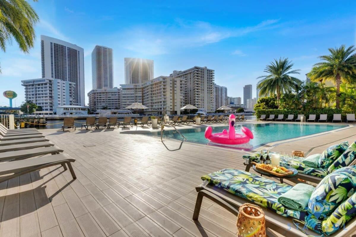 Balcony - Pool - Near Beach - Gym شاطئ هالانديل المظهر الخارجي الصورة